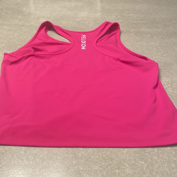 Peloton Razorback Tank Top - Picture 3 of 3